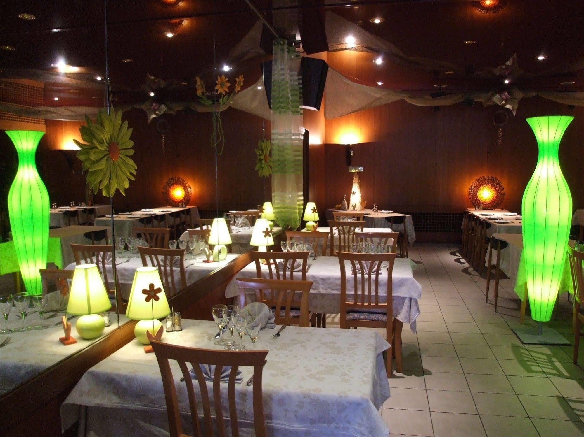 Hotel & Restaurant Azur La Freissinouse Exterior photo